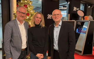 Gruppenbild Spendenübergabe AVA Augsburg